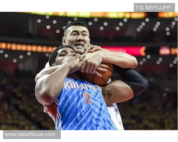 塔吉克与吉尔吉斯篮球对决精彩纷呈两国体育精神的较量与友谊的传承 塔吉克与吉尔吉斯篮球对决精彩纷呈两国体育精神的较量与友谊的传承